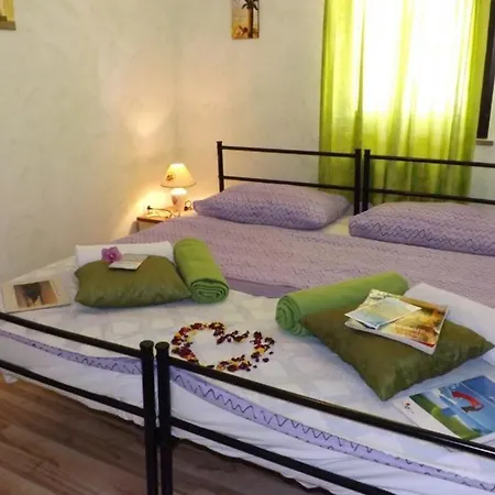 Apartment In With Wifi, Washing Machine 853-1 Umag
