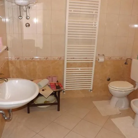 In With Wifi, Washing Machine 853-1 Апартаменты Умаг
